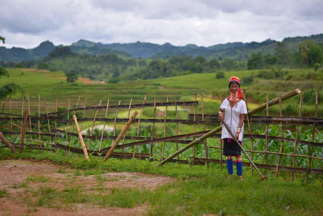 ကယန်းအမျိုးသမီးအများအပြားသည် ထိုင်းနိုင်ငံမှ ကယားပြည်နယ်သို့ ပြန်လာကြပြီဖြစ်သည်။ ဓာတ်ပုံ-ကျော်ဇေယျ