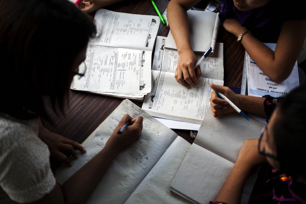 Students studying for Myanmar's matriculation exam. (Ann Wang / Frontier)