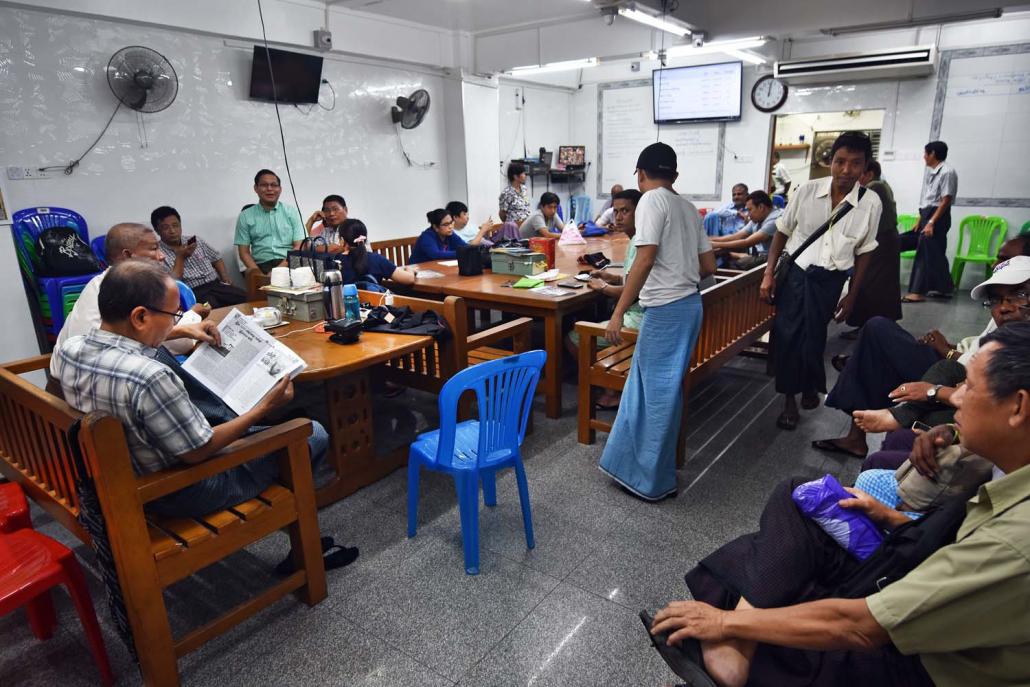 The Yangon Region branch of the Myanmar Gold Entrepreneurs Association on Shwe Bon Thar Street in downtown Yangon. (Steve Tickner | Frontier)