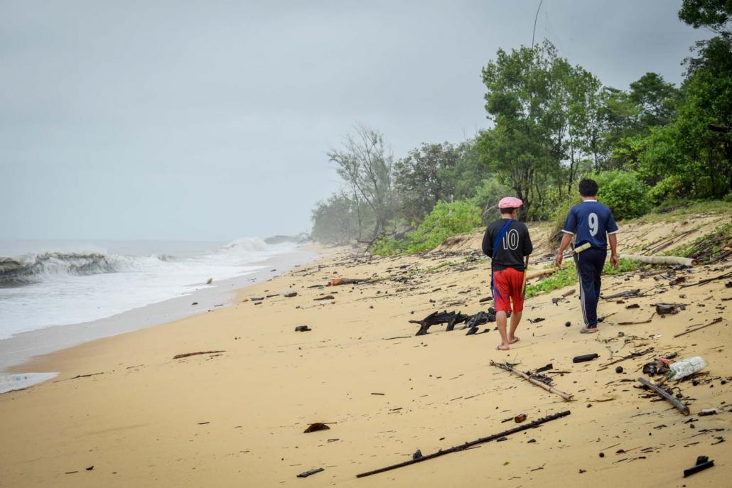 Kanyin Chaung residents plan to develop a communitybased tourism project on this 6.4-kilometre stretch of beach near their village. (Kyaw Lin Htoon | Frontier)