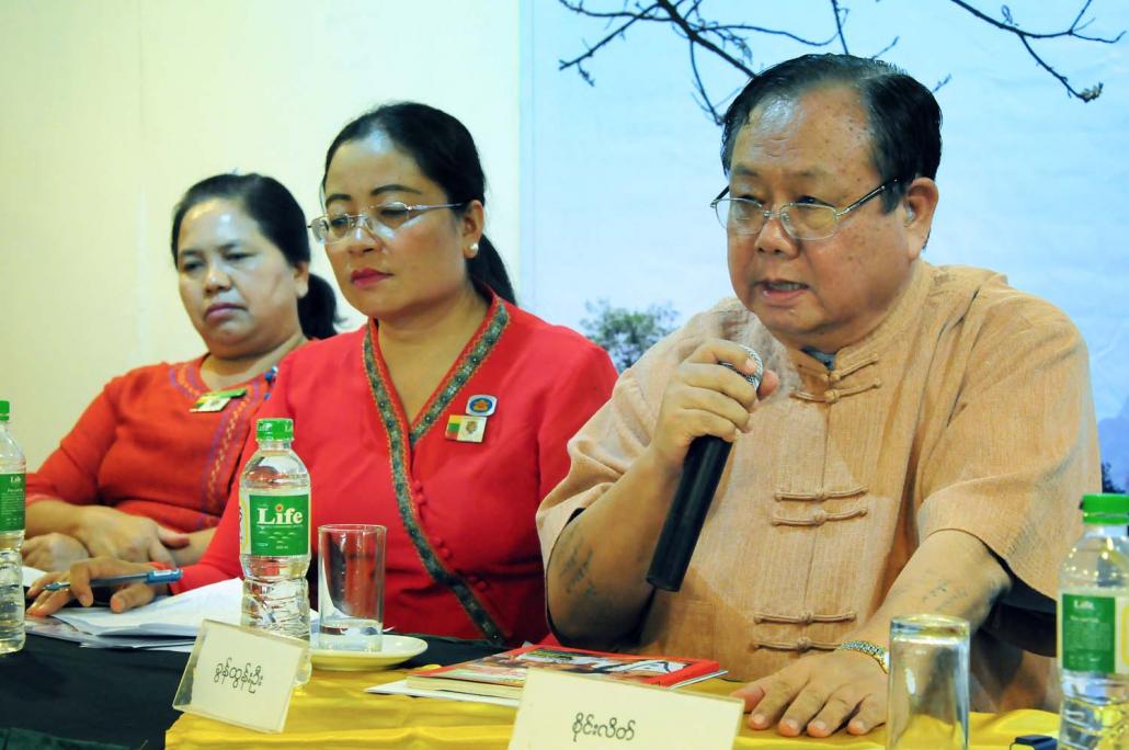 Shan activists hold a press conference to protest plans for dams on the Thanlwin River. (Steve Tickner | Frontier)