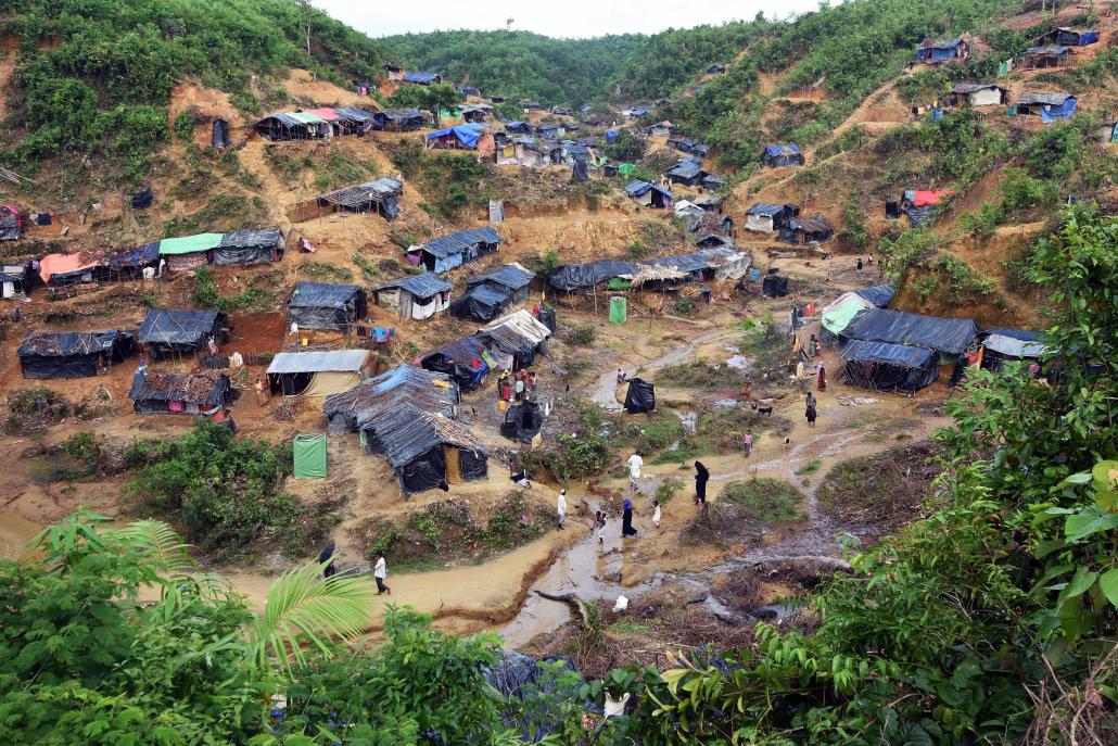 An unofficial refugee camp in an area known as 'No Man's Land' on the border between Myanmar and Bangladesh. (Steve Tickner | Frontier)