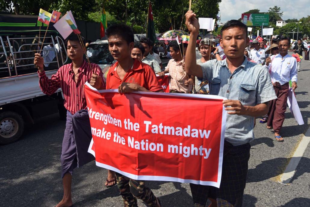 Pro-military demonstrators march in Yangon to express support for the Tatmadaw on October 29, 2018. (Steve Tickner | Frontier)