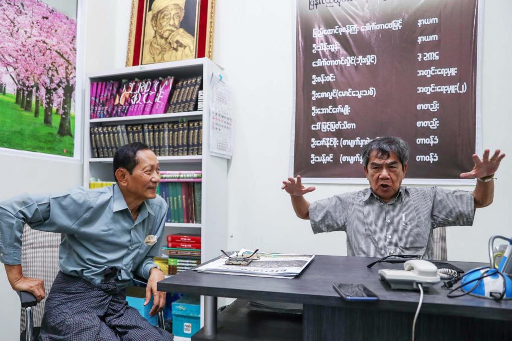 Former thangyat performer Maung Hnin Lwin (left) and veteran poet Maung Thway Thit reminisce about dodging censorship under the dictatorship of General Ne Win. (Nyein Su Wai Kyaw Soe | Frontier)