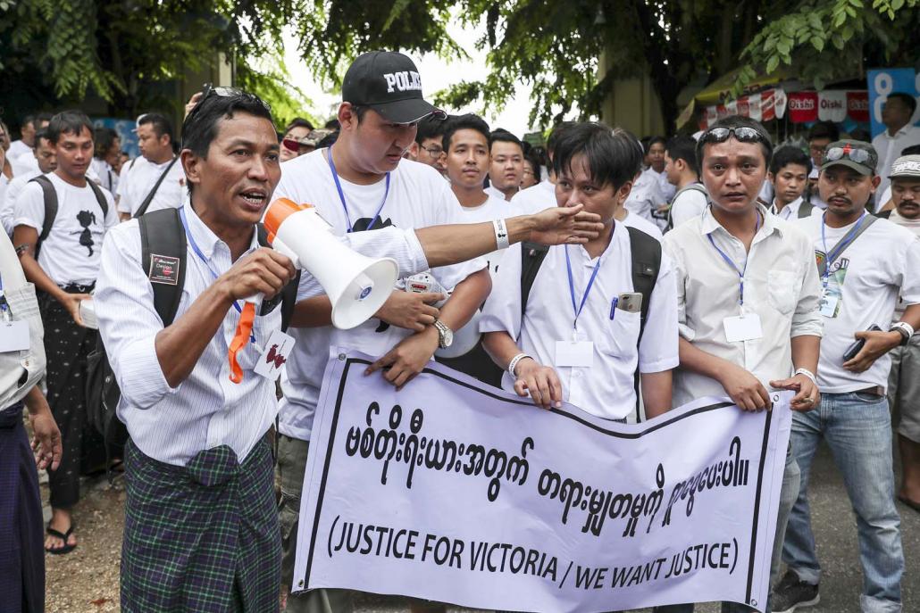 An estimated 6,000 protesters gathered at the Criminal Investigation Department office in Yangon’s northern Insein Township on July 6 to demand justice. (Nyein Su Wai Kyaw Soe | Frontier)