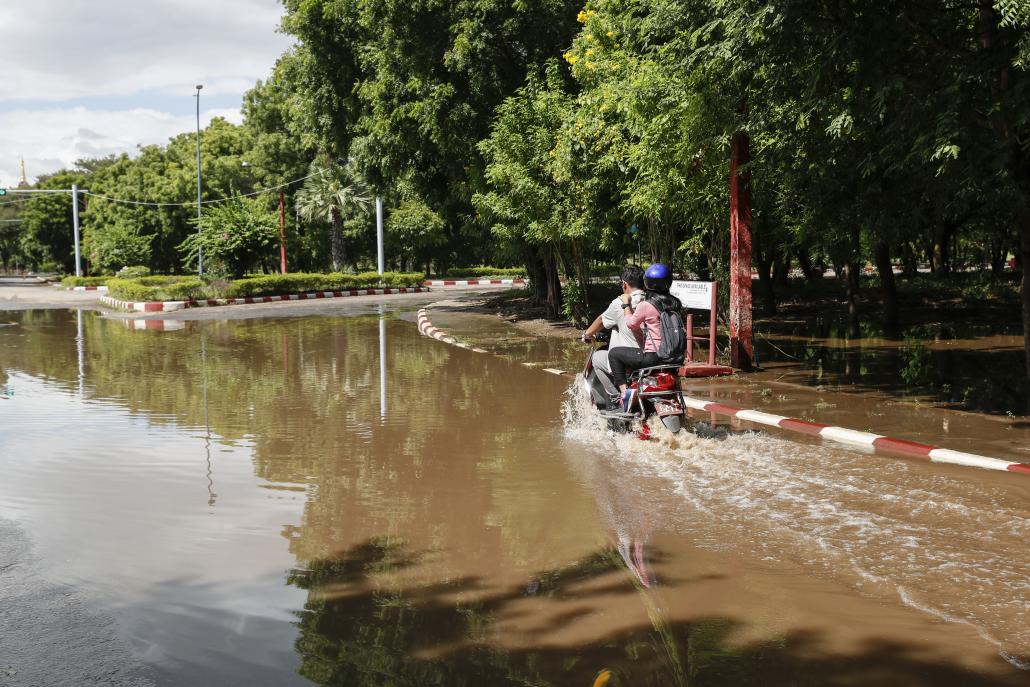 Locals complain of poor drainage on Bagan's roads. (Nyein Su Wai Kyaw Soe | Frontier)