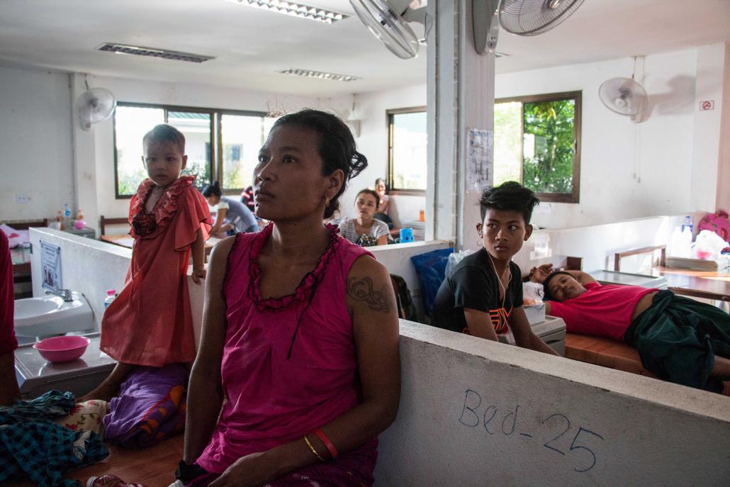 Nant Aye Cho came to the Mae Tao Clinic after first seeking treatment for a foot injury at Kawkareik Township Hospital, where there was no doctor available. (Nyein Su Wai Kyaw Soe | Frontier)