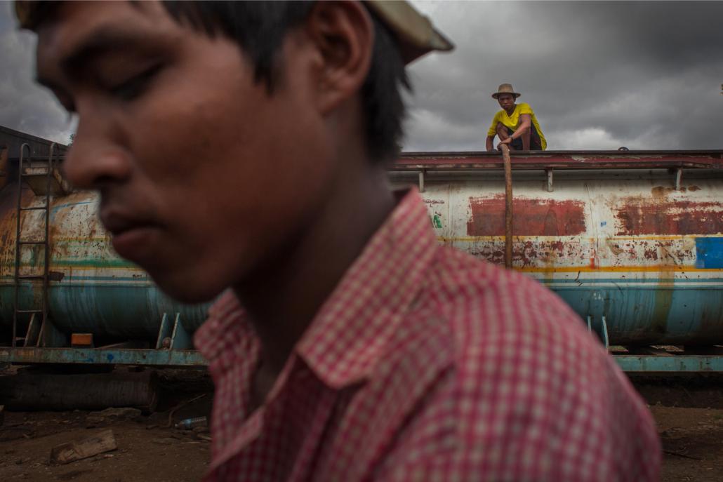 The oil fields of Yenangyuang, Myanmar. (Jeroen de Bakker / Frontier)