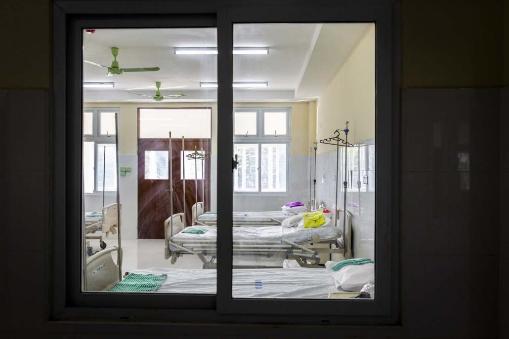 A quarantine room at the South Okkalapa Maternal and Child Hospital in Yangon. Seventeen people were under quarantine when Frontier visited on March 26. (Hkun Lat | Frontier)