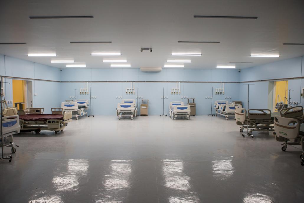 A ward at the COVID-19 Medical Centre in Phaunggyi. The centre was needed urgently because the two hospitals in Yangon that are treating COVID-19 patients have a capacity of just 160 beds. (Thuya Zaw | Frontier)