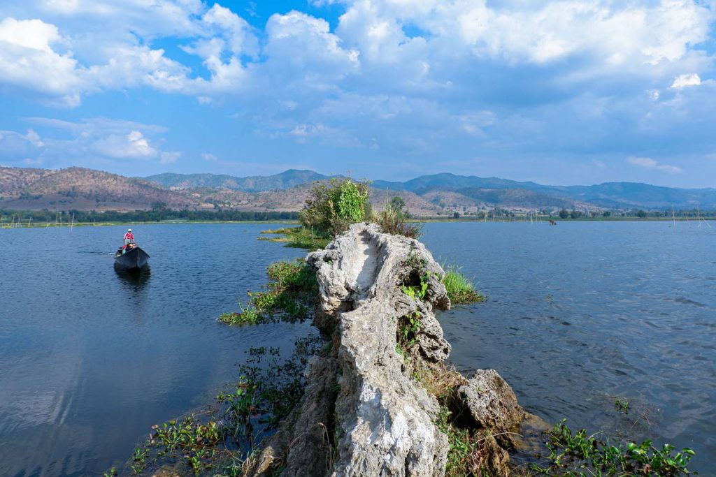 The biggest draw of Samkar Lake is the  “Romeo and Juliet” (Tin Yoe) bridge. (Dominic Horner | Frontier)