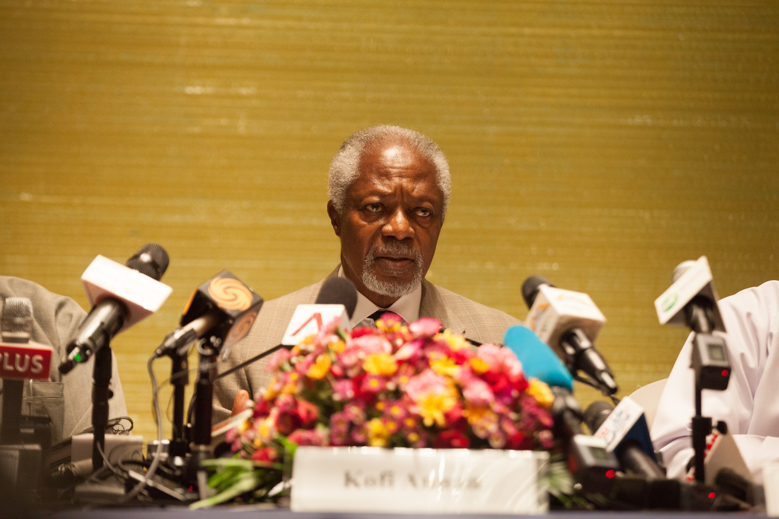 Mr Kofi Annan speaks at a press conference at Yangon's Sule Shangri-La Hotel in September 2016. (Theint Mon Soe — J | Frontier)