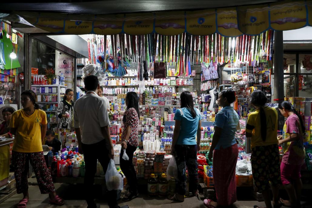 Many shops in the border regions of Kayin and Mon states and Tanintharyi regions rely on products imported informally through illegal trade gates. (Nyein Su Wai Kyaw Soe | Frontier)