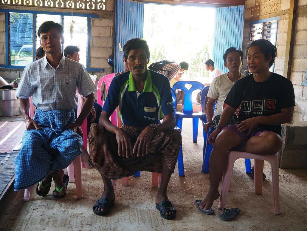 Residents of Ma Noe Yone whose ancestral lands are lost to an oil palm concession. (Ben Dunant | Frontier)