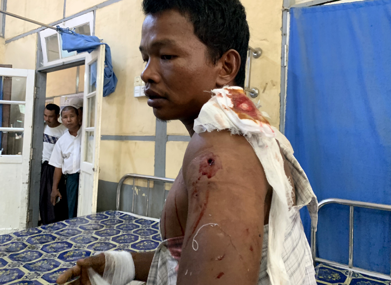 rakhine_wounded_1.jpg