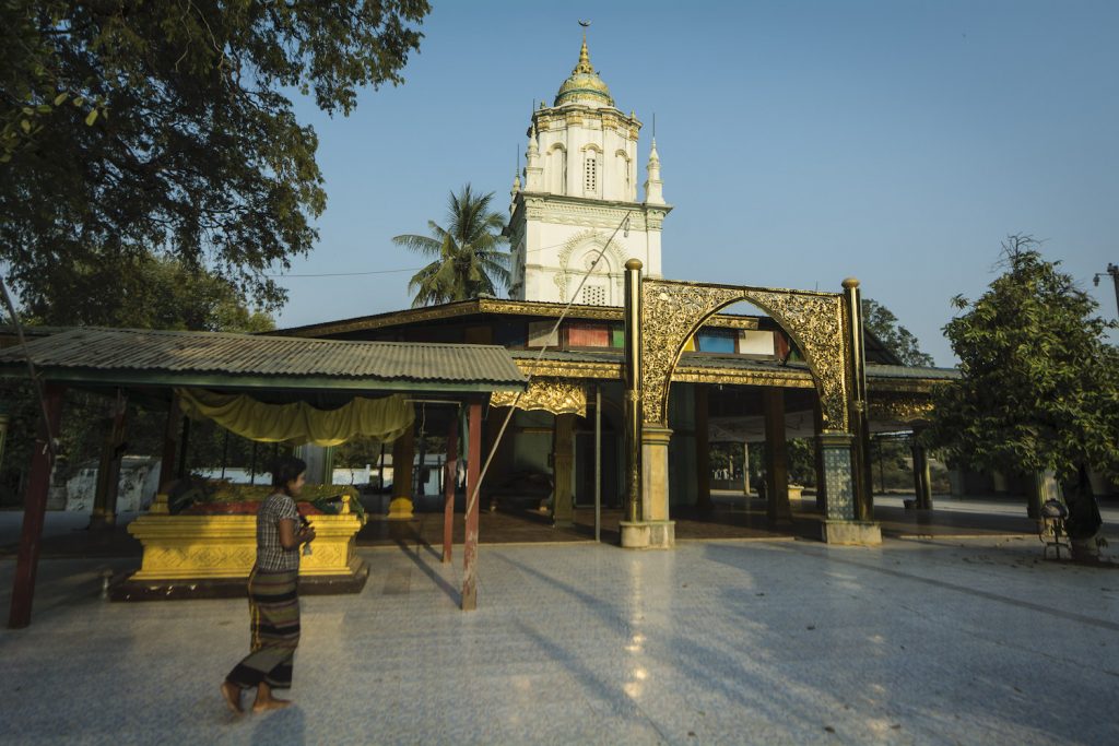 The dargah (Muslim shrine) in Sintgaing Township's Tabetswe village is named after a Muslim missionary, Lushah, from Central Asia in the 19th century. (Teza Hlaing | Frontier)