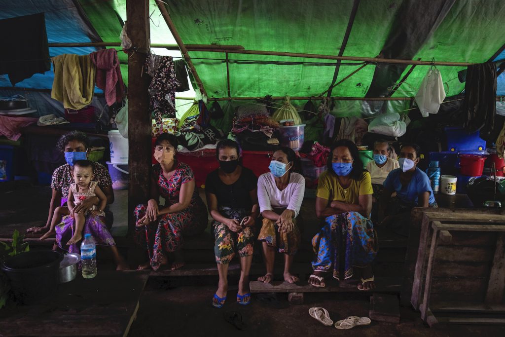 Rakhine IDPs rest in a temporary shelter at the Shitthaung IDP camp in Mrauk U on August 20. (Hkun Lat | Frontier)