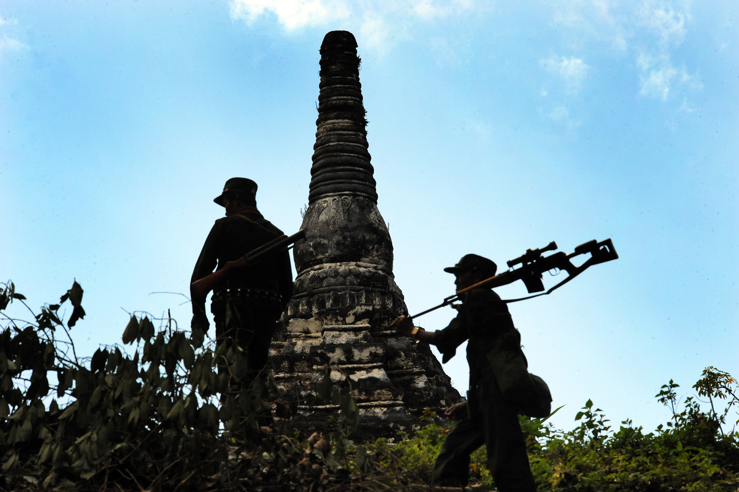 Shan State Army North soldiers on patrol on the front-line near SSAN HQ in November 2015. (Frontier)