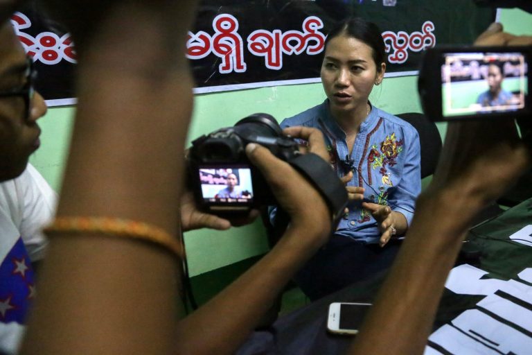 2017-12-28t143230z_1_lynxmpedbr0sq_rtroptp_4_myanmar-journalists.jpg