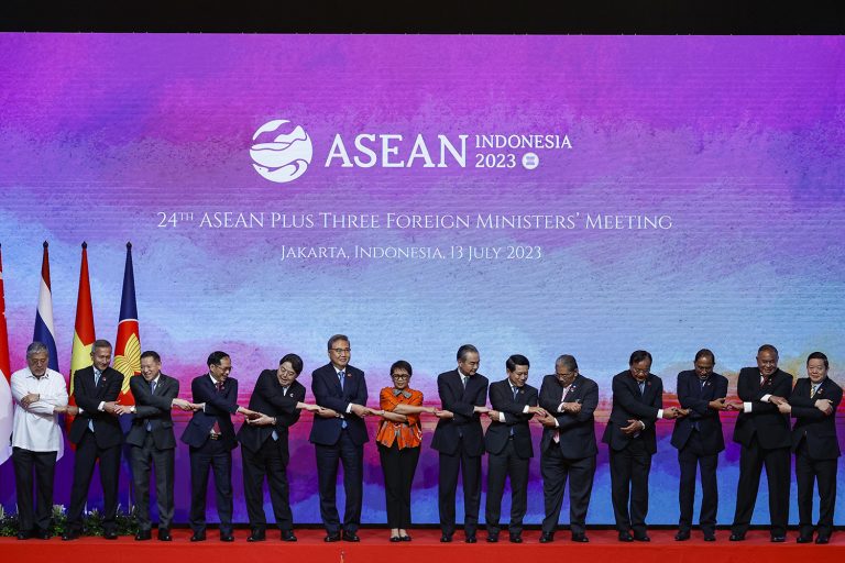 The foreign ministers of East Timor, South Korea, China and Japan, as well as the ASEAN secretary general, pose during the ASEAN Plus Three Foreign Ministers’ Meeting in Jakarta on July 13. (AFP)