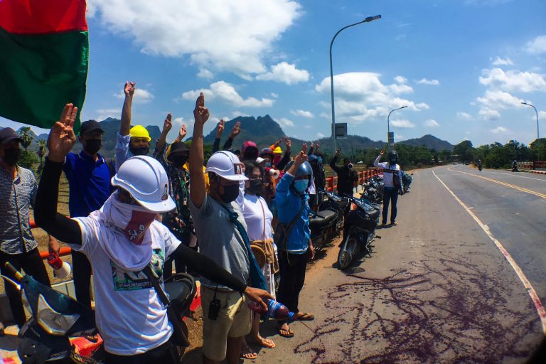 Hpa-an blood protest April 6