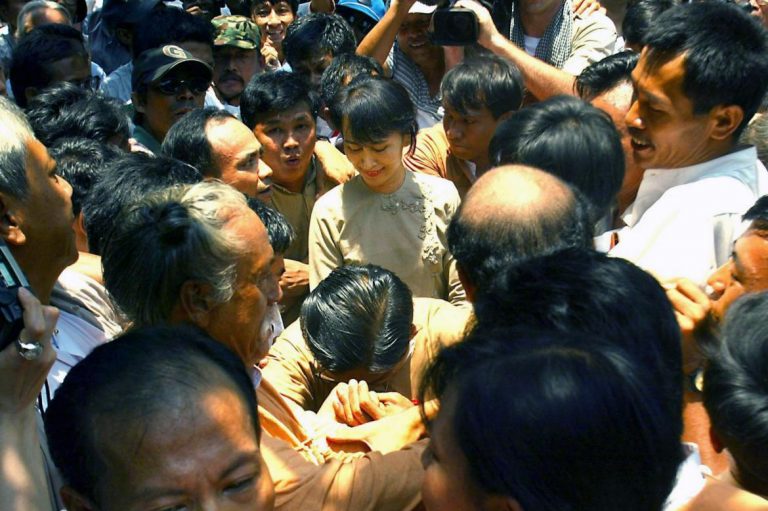 an-ambassadors-encounters-with-suu-kyi-1582193431