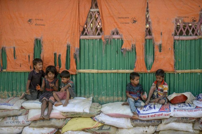 bangladesh-allows-education-for-rohingya-refugee-children-1582197710