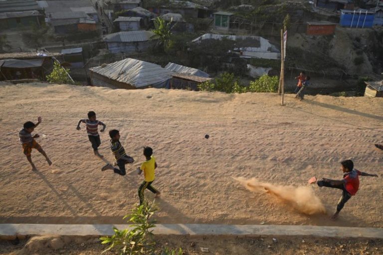 bangladesh-tells-un-it-will-no-longer-take-in-myanmar-refugees-1582203067