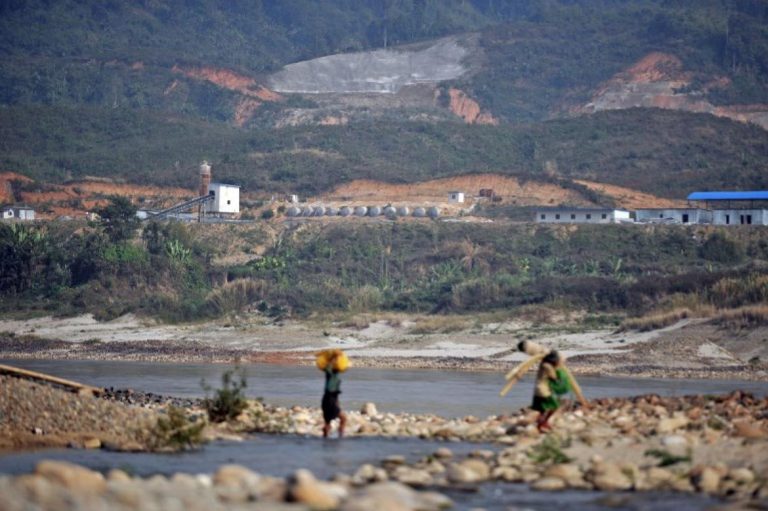 china-advising-on-hydro-policy-as-govt-backs-away-from-ifc-assessment-1582173151