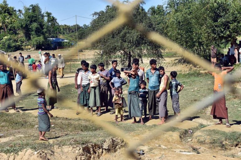 messages-of-welcome-sound-hollow-in-northern-rakhine-state-1582231237