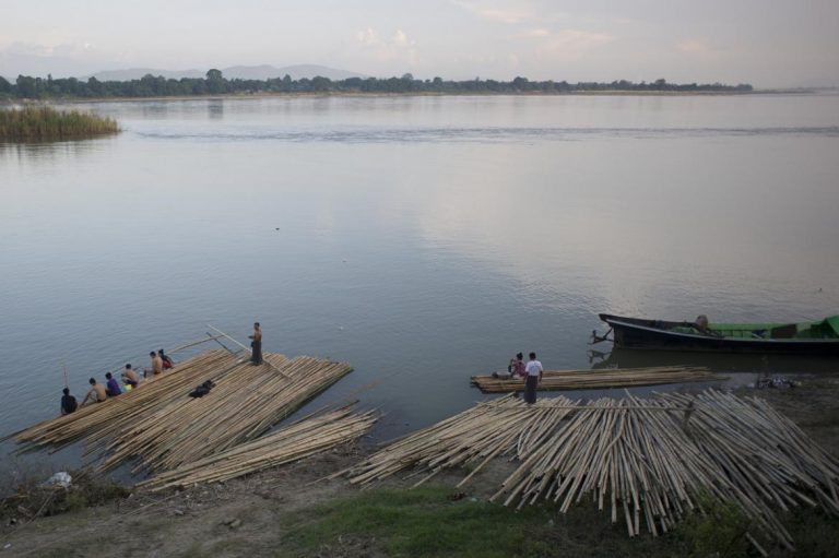 myitsone-villagers-kachin-groups-incensed-after-consultation-1582224026