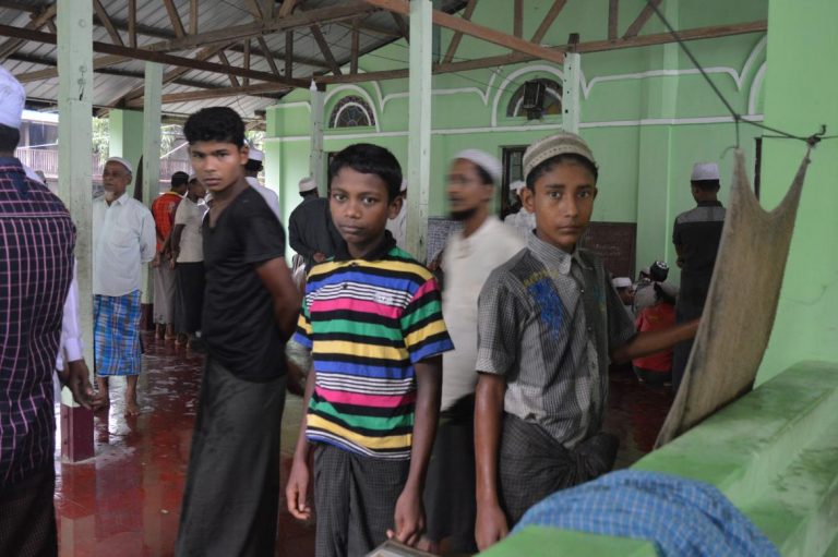 officials-banned-from-saying-rohingya-as-un-envoy-visits-1582225814