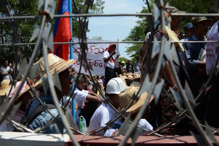 police-charge-dozens-of-labour-activists-over-nay-pyi-taw-rally-1582225916