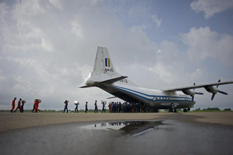 search-party-finds-military-plane-wreckage-bodies-in-andaman-sea-1582216890