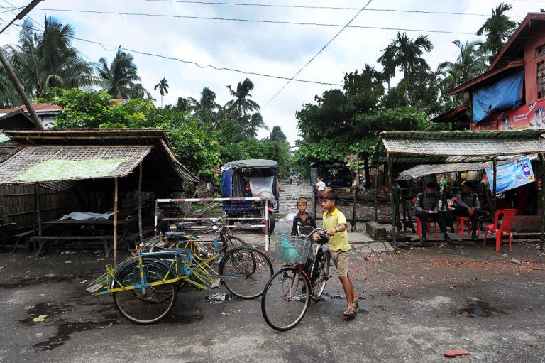 six-dead-in-fire-at-rohingya-camp-in-myanmar-1582205529