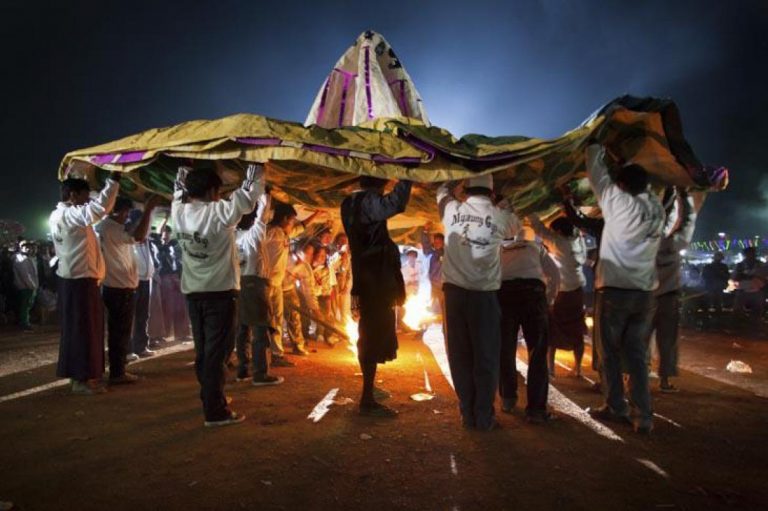 taunggyi-balloon-festival-launches-with-new-safety-measures-1582195295