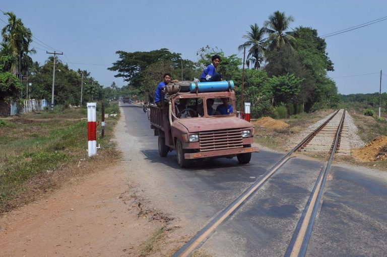 thailand-offers-51m-highway-upgrade-as-trade-mission-boosts-bilateral-ties-1582175210