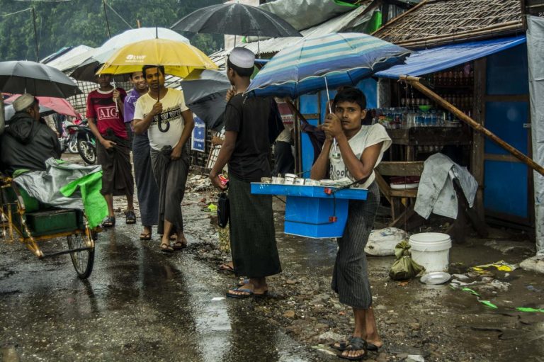 un-agency-cuts-food-aid-to-rakhine-idp-camps-1582191085